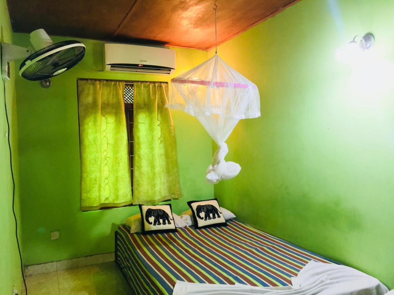 The Nilmini Lodge Sigiriya Exterior photo